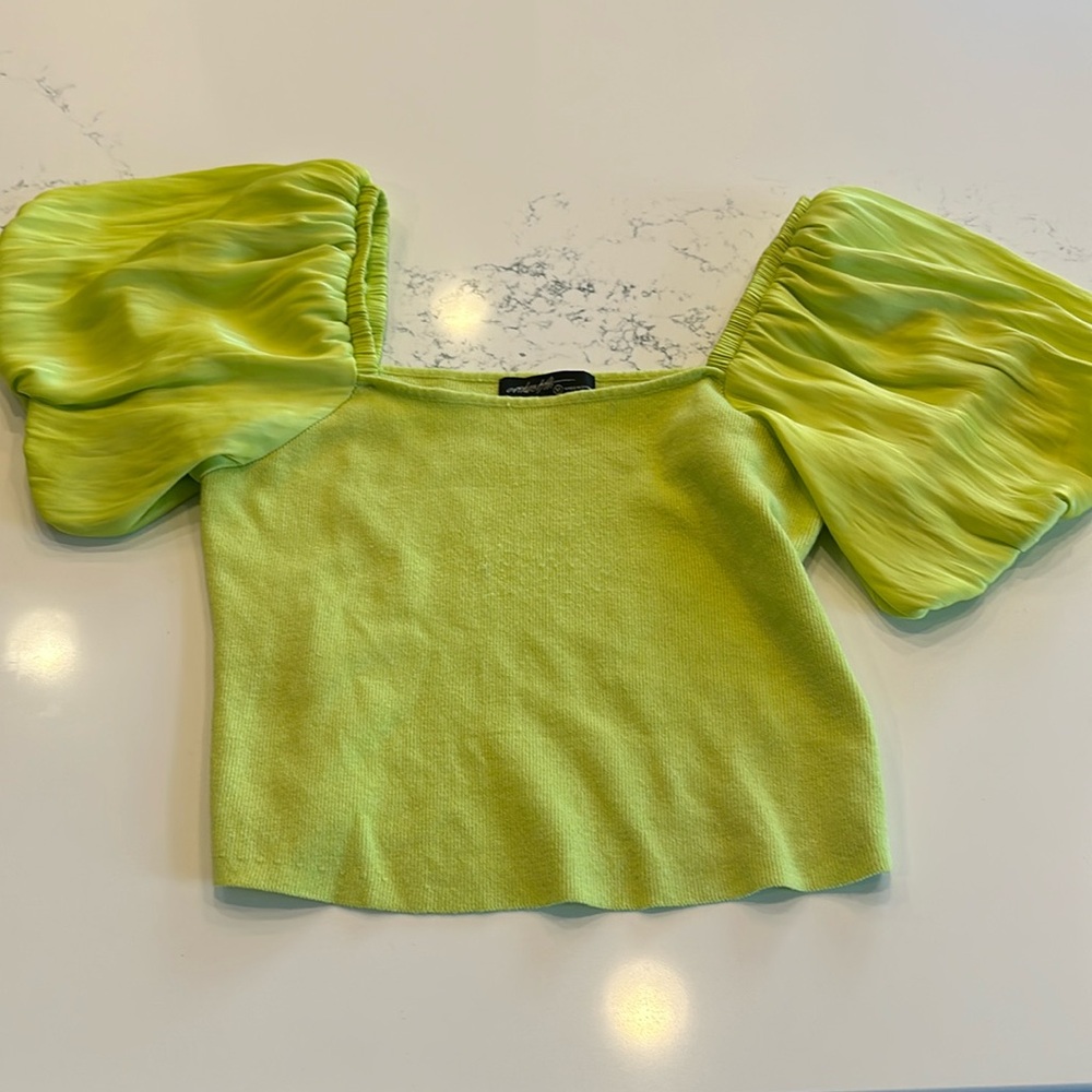 Vettese Dolls top size M
